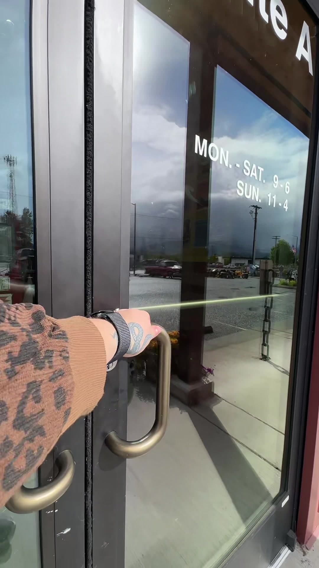 Enumclaw Recyclers Gets a Warm Shoutout for Prices and People