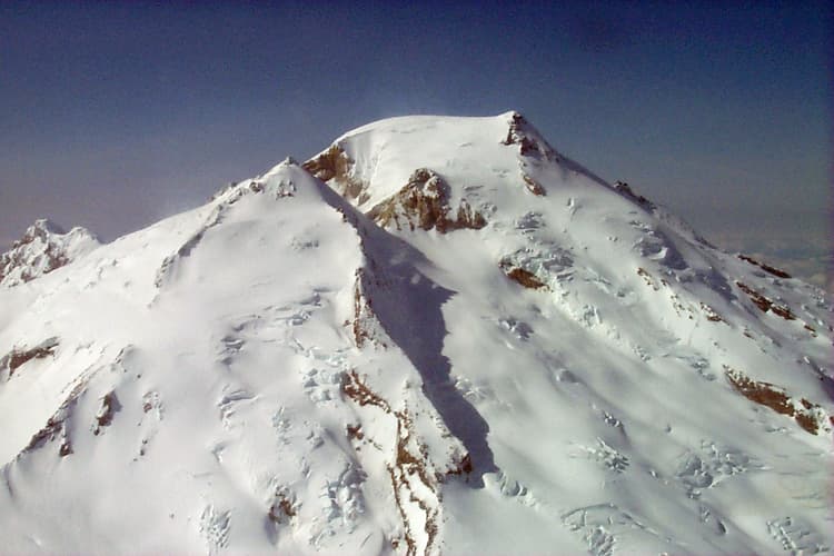 Washington’s Second-Most Restless Volcano Deserves a Closer Look